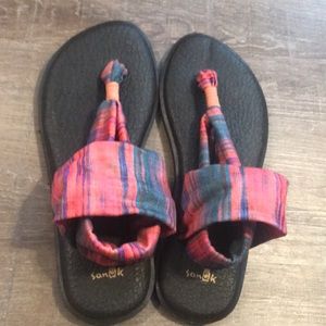 Sanuk sandals